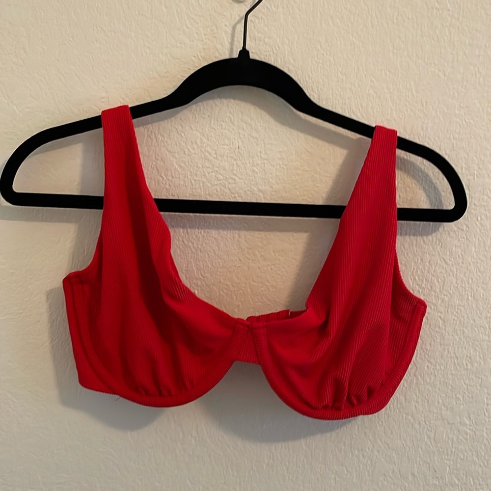 Abercrombie Curve Love High Apex Underwire Bikini Top